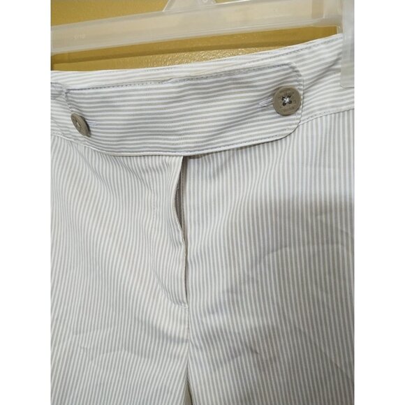 Ladies Izod Beige and White Striped Golf Shorts Size 8 Classic Preppy - Picture 2 of 6